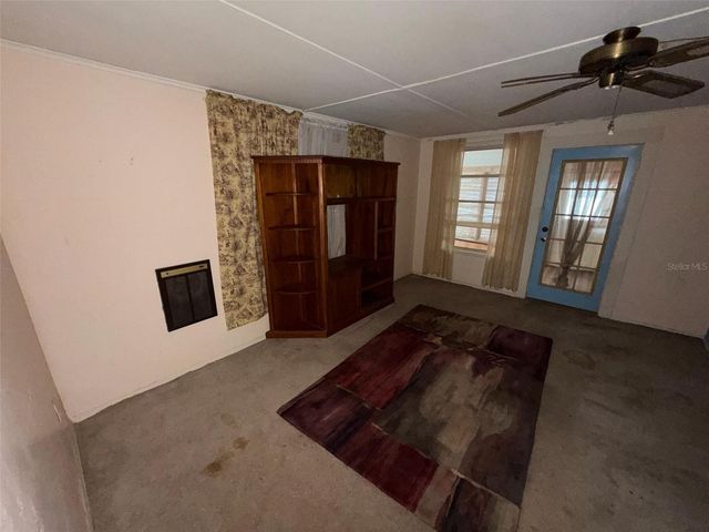 5450 10TH STREET, Zephyrhills, FL 33542