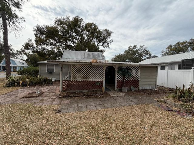 5450 10TH STREET, Zephyrhills, FL 33542