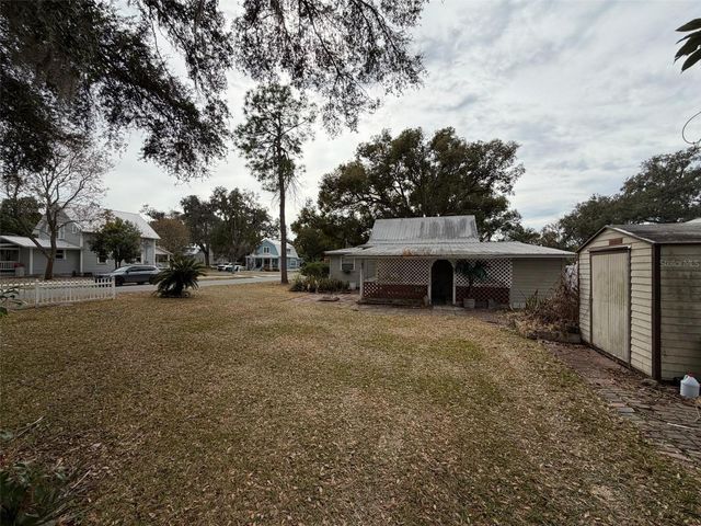 5450 10TH STREET, Zephyrhills, FL 33542