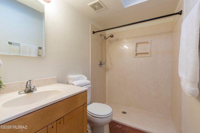 4202 E Camino De La Colina, Tucson, AZ 85711