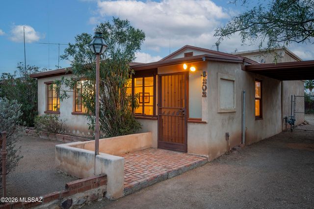 4202 E Camino De La Colina, Tucson, AZ 85711