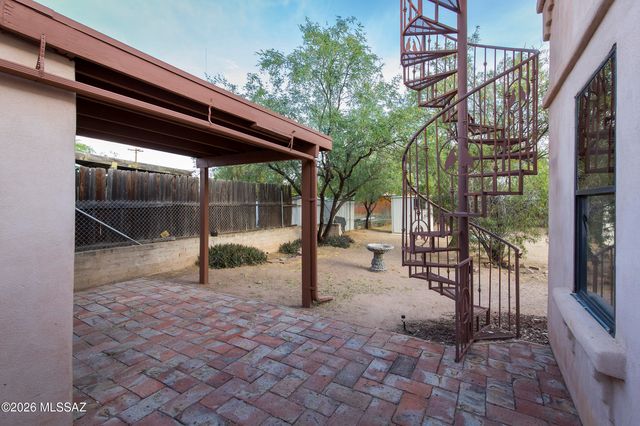 4202 E Camino De La Colina, Tucson, AZ 85711