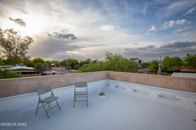 4202 E Camino De La Colina, Tucson, AZ 85711