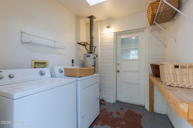 4202 E Camino De La Colina, Tucson, AZ 85711