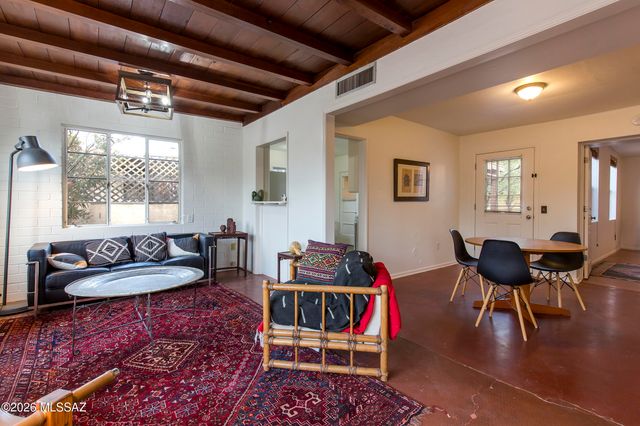 4202 E Camino De La Colina, Tucson, AZ 85711