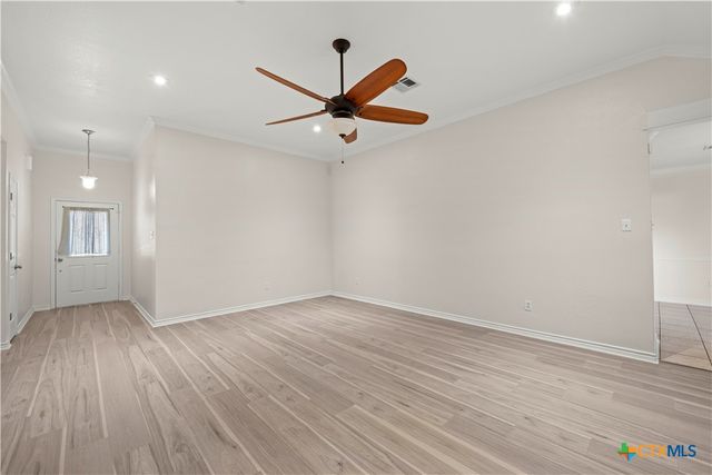 426 Armstrong Drive, Belton, TX 76513