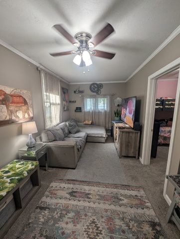 195 Ambrose, Springfield, MA 01109