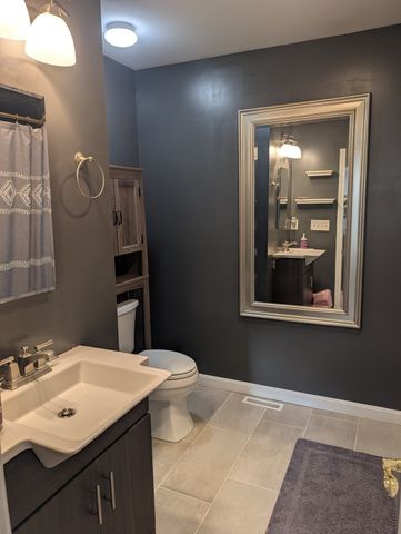 195 Ambrose, Springfield, MA 01109
