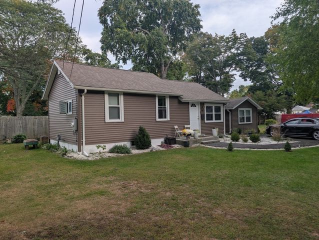 195 Ambrose, Springfield, MA 01109