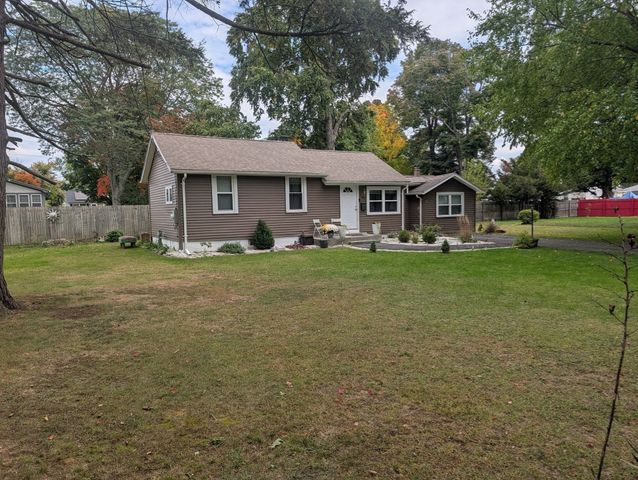 195 Ambrose, Springfield, MA 01109