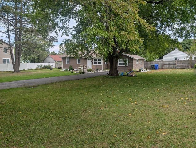 195 Ambrose, Springfield, MA 01109