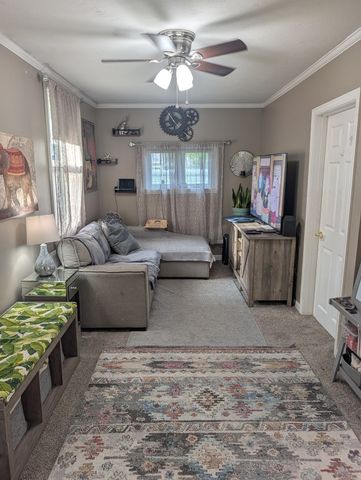 195 Ambrose, Springfield, MA 01109