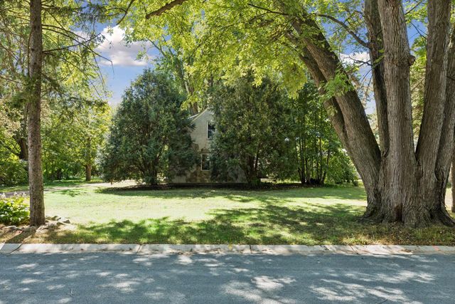 5329 Bryant Street, Maple Plain, MN 55359