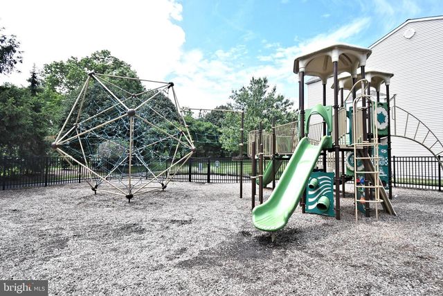 113 HUDSON DR, Phoenixville, PA 19460