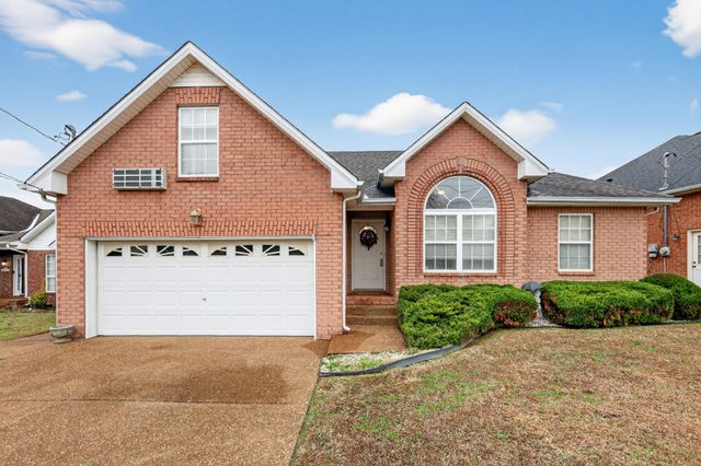 116 Edgeview Dr, Hendersonville, TN 37075