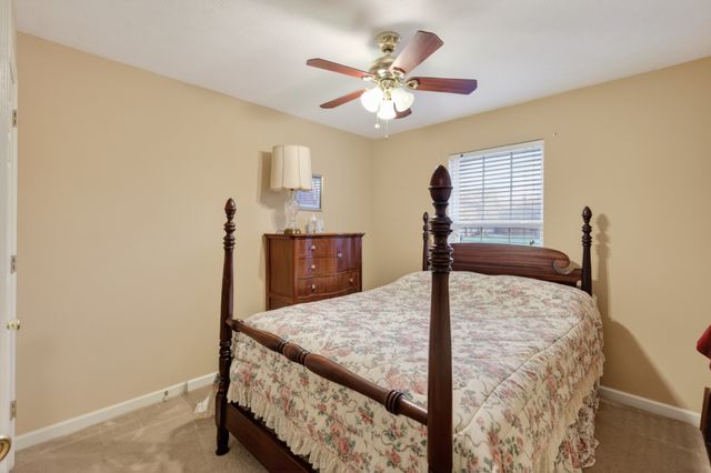 116 Edgeview Dr, Hendersonville, TN 37075