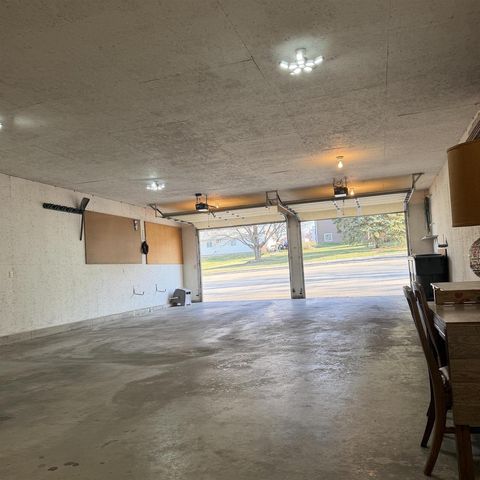 610 1st Street, Bloomington, WI 53804