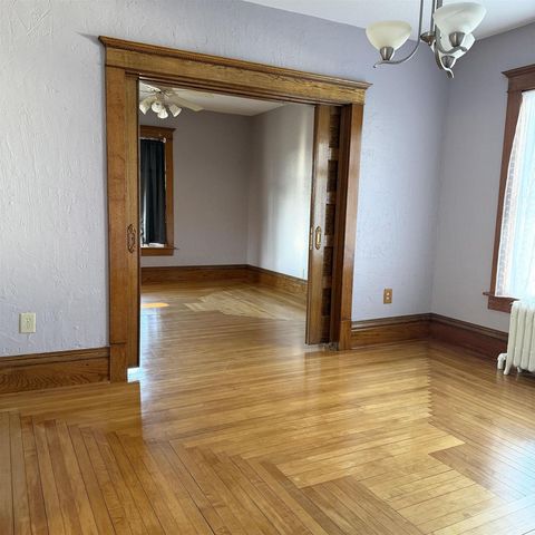 610 1st Street, Bloomington, WI 53804