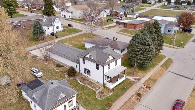 610 1st Street, Bloomington, WI 53804