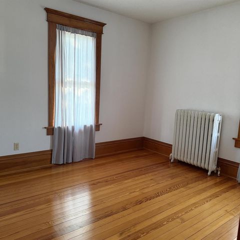 610 1st Street, Bloomington, WI 53804