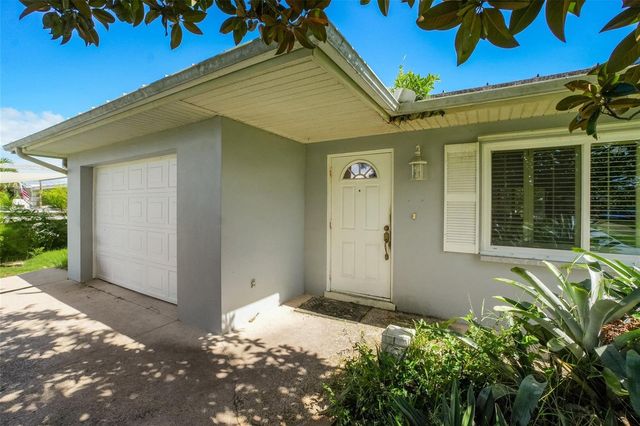 413 Willows Avenue, Port St. Lucie, FL 34952