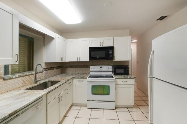 413 Willows Avenue, Port St. Lucie, FL 34952