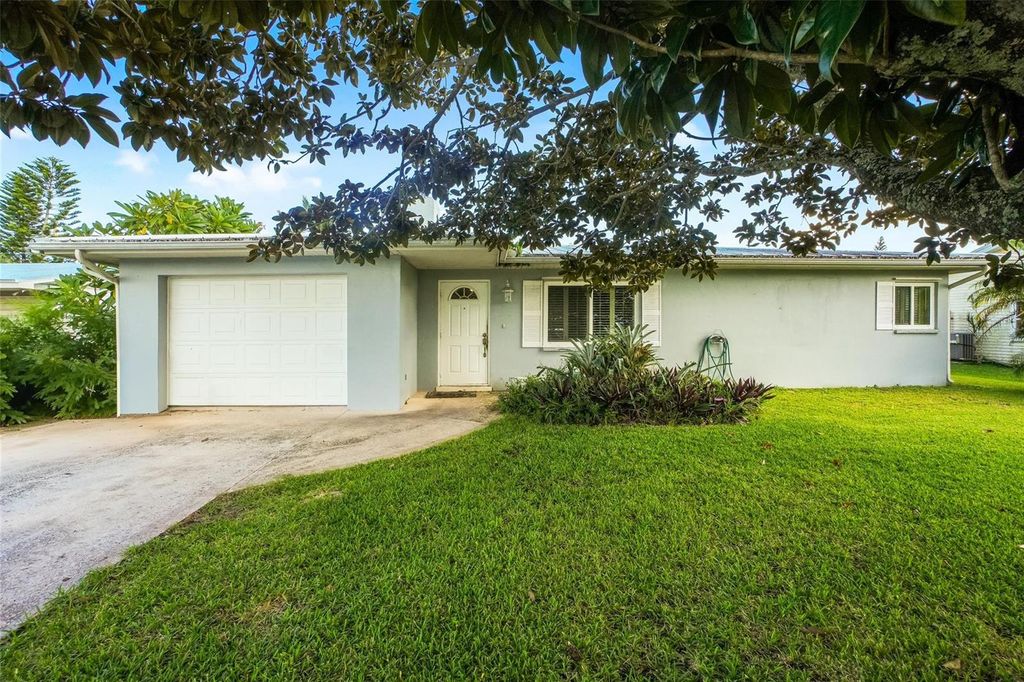 413 Willows Avenue, Port St. Lucie, FL 34952