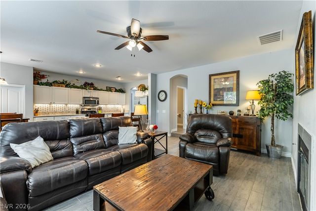 2840 Thicket Willow Street, Las Vegas, NV 89135