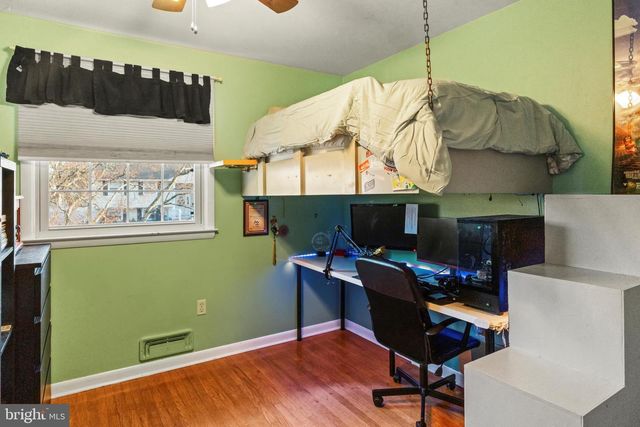 113 PARKVIEW RD, Stratford, NJ 08084