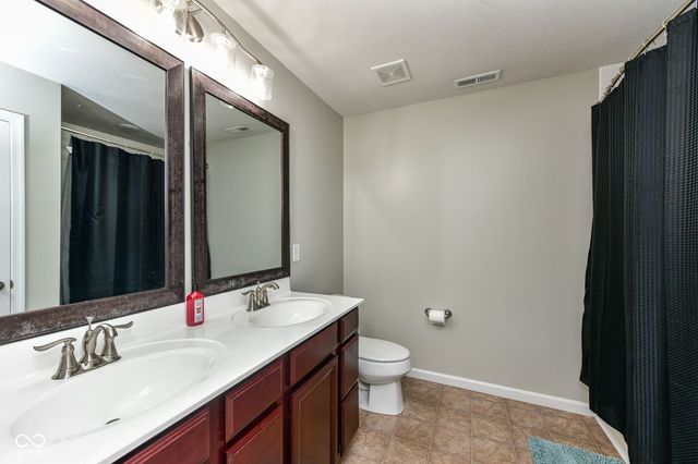 15142 Betton Place, Fishers, IN 46037