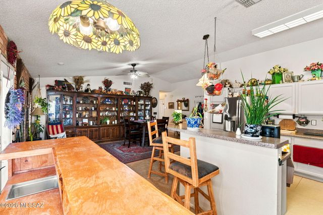 9619 E Baber Lane, Tucson, AZ 85747