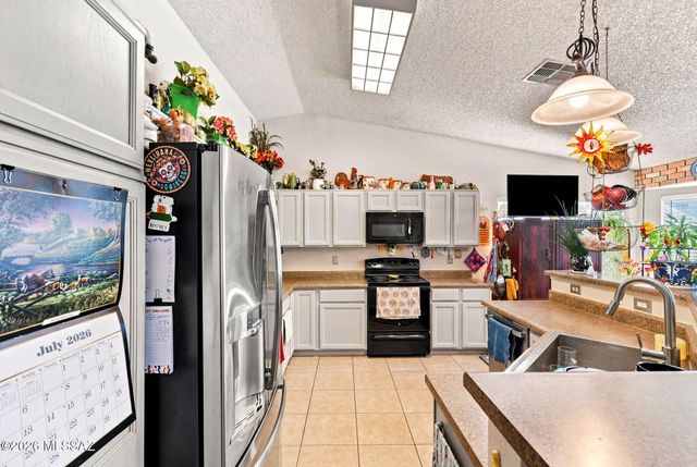 9619 E Baber Lane, Tucson, AZ 85747