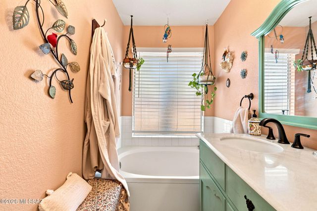 9619 E Baber Lane, Tucson, AZ 85747
