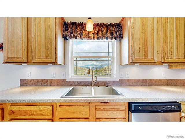 572 Horse Mountain Drive, Livermore, CO 80536