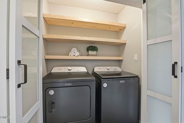 2717 Rockbridge Court, Raleigh, NC 27604