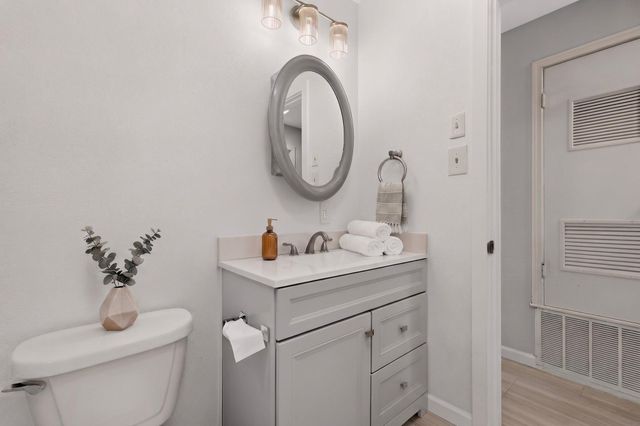 2307 Galway ST, Austin, TX 78758
