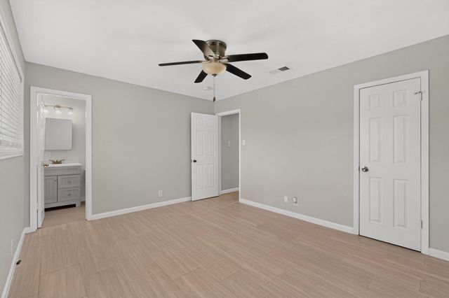 2307 Galway ST, Austin, TX 78758