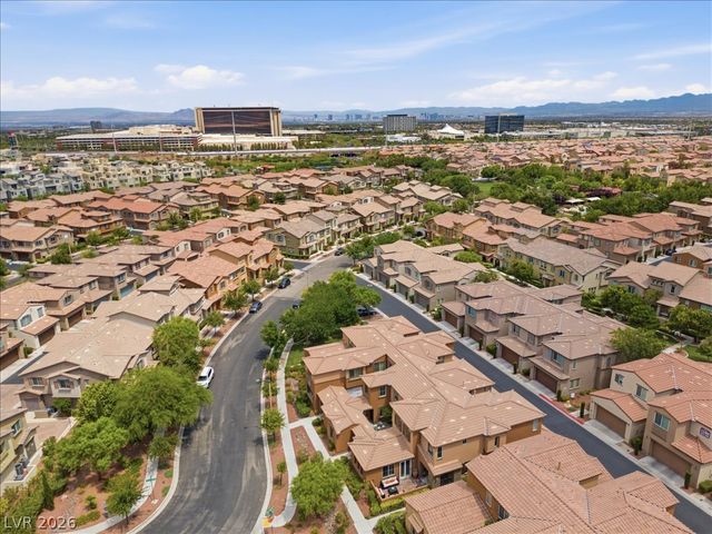 11437 Ogden Mills Drive 101, Las Vegas, NV 89135