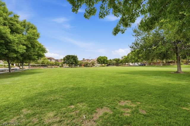 11437 Ogden Mills Drive 101, Las Vegas, NV 89135