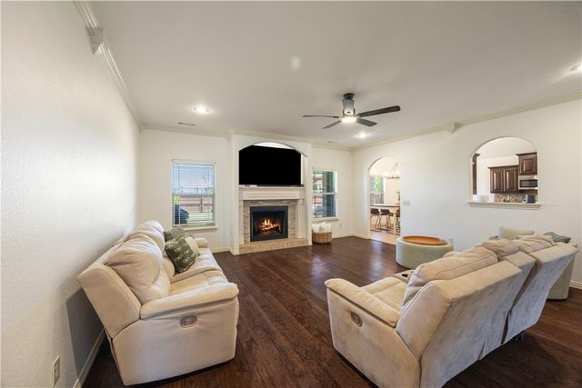 1905 Brooks Place, Rogers, AR 72758