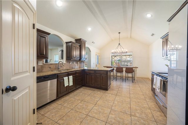 1905 Brooks Place, Rogers, AR 72758