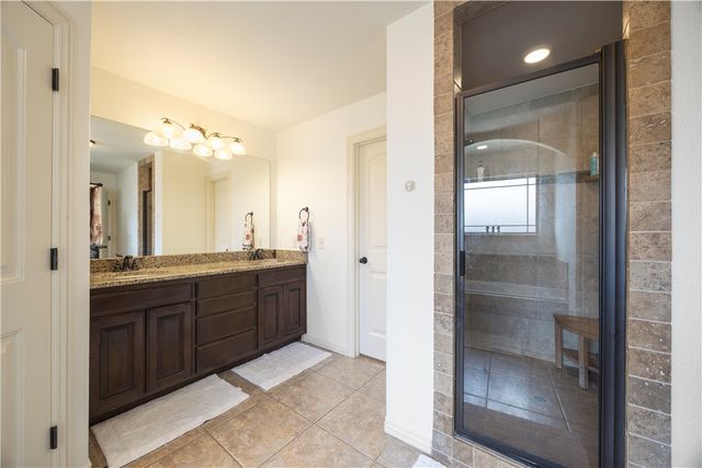 1905 Brooks Place, Rogers, AR 72758