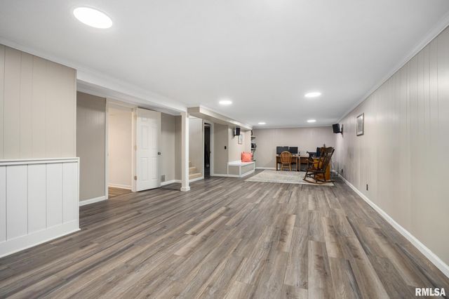 6725 N PARKWOOD Drive, Peoria, IL 61614