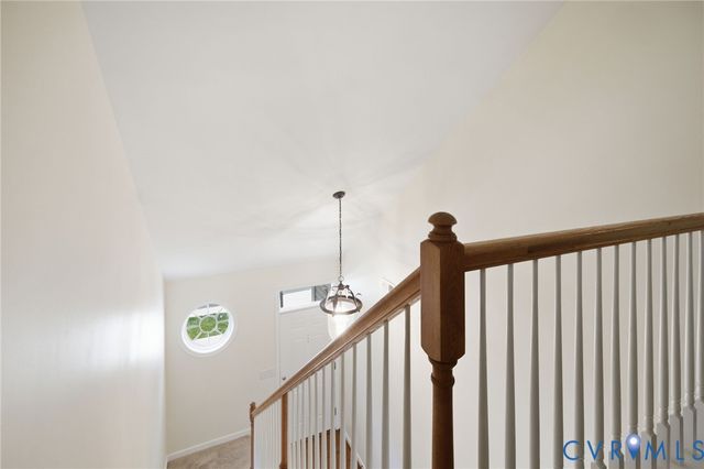 1555 Providence Knoll Dr, North Chesterfield, VA 23236