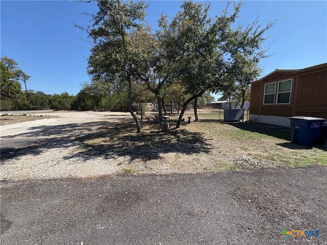 371 Moosehead Road, Spring Branch, TX 78070