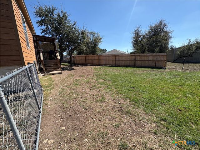 371 Moosehead Road, Spring Branch, TX 78070