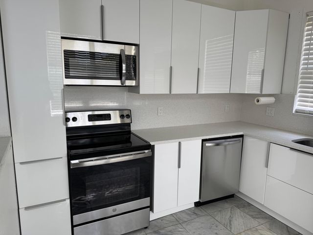 4106 NE 22ND Court, Homestead, FL 33033