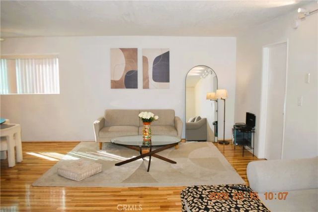 612 N Louise 307, Glendale, CA 91206