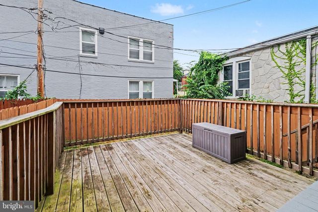 222 EMERALD ST, Harrisburg, PA 17110
