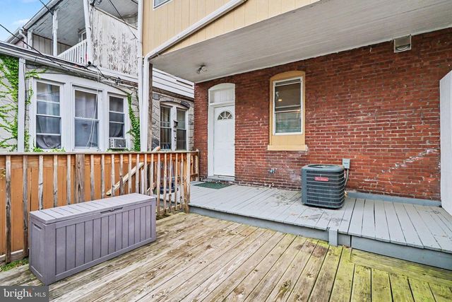 222 EMERALD ST, Harrisburg, PA 17110